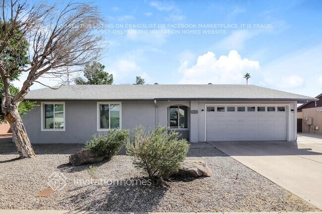 Building Photo - 6445 W Carol Ave