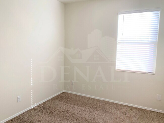 Building Photo - 36837 W Mediterranean Way