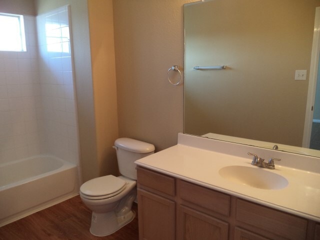 Building Photo - 13030 Maile Park Dr