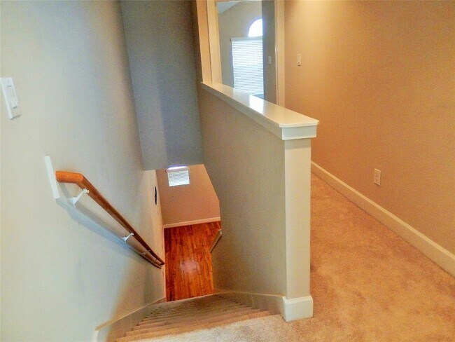 Building Photo - 11315 Main St