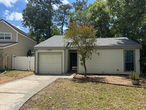 Building Photo - 8550 Goldeneye Ln