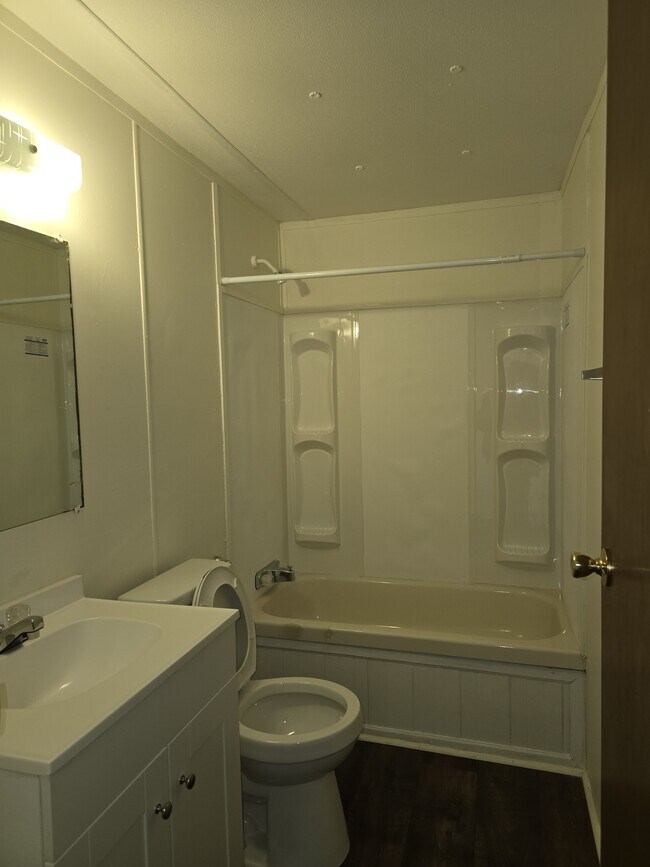 Building Photo - 8582 Rye Patch Rd