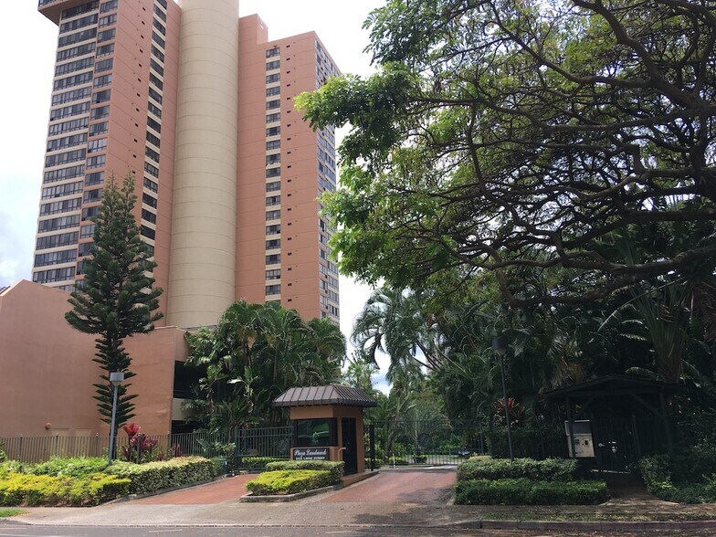 Building Photo - 5333 Likini St