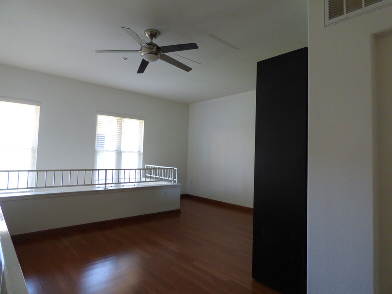 Loft - 301 W G St