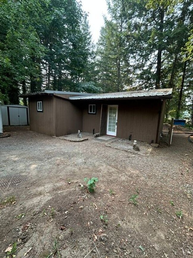 Building Photo - 93089 Marcola Rd