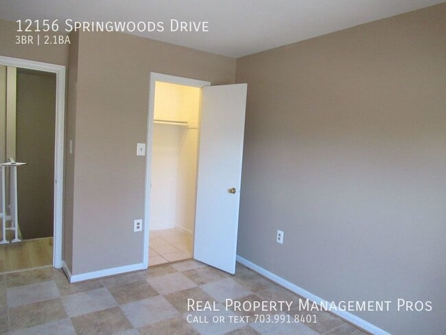 Building Photo - New Paint