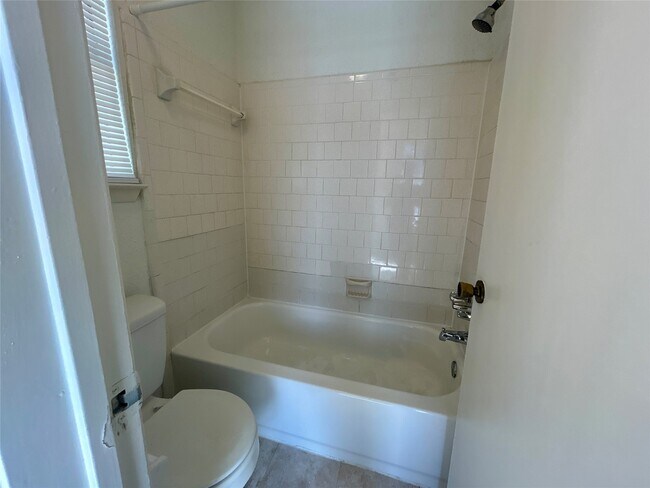 Building Photo - 16347 Sky Blue Ln