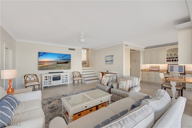 Building Photo - 2258 Gulf Shore Blvd N