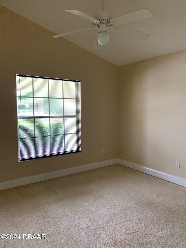 Building Photo - 1442 Areca Palm Dr