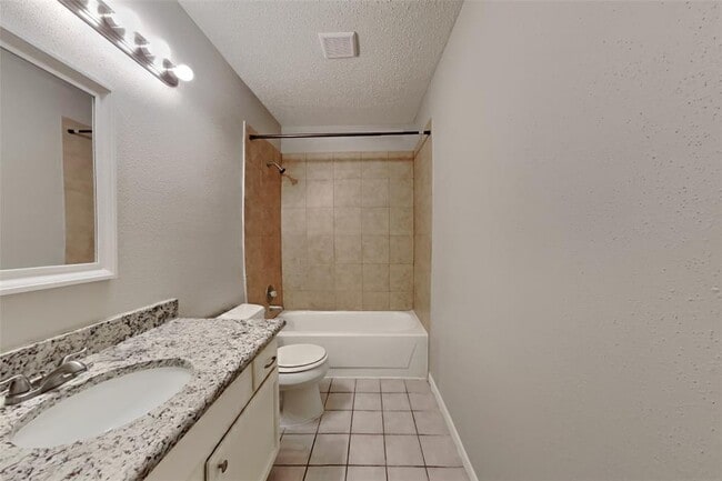 Building Photo - 22722 Brafferton Ln