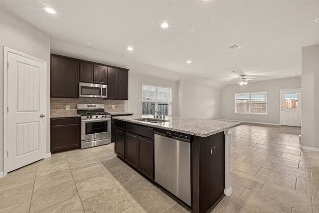 Building Photo - 12623 City Village Ln