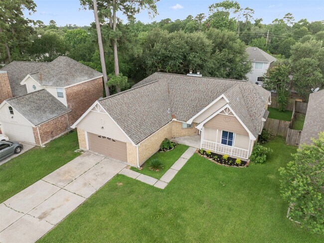 Building Photo - 22503 Holly Branch Dr