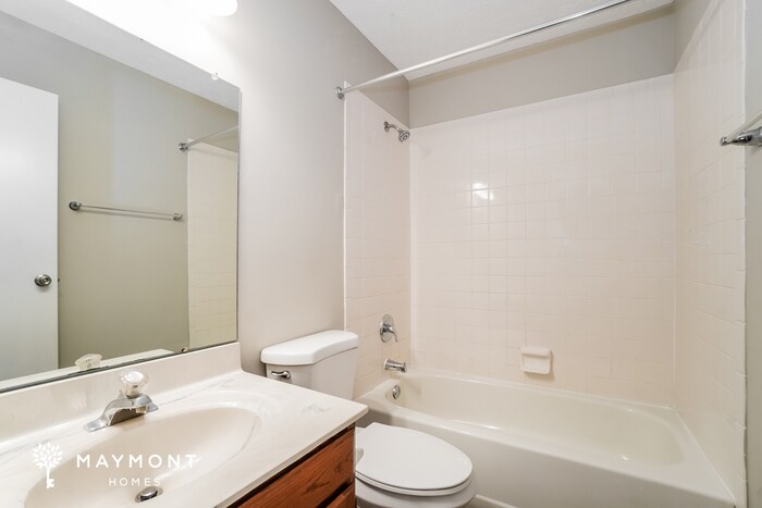 Building Photo - 7793 Cedar Ridge Dr