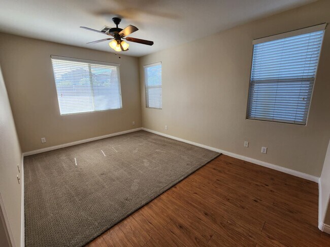 Building Photo - 6229 Majestic Hills Ave