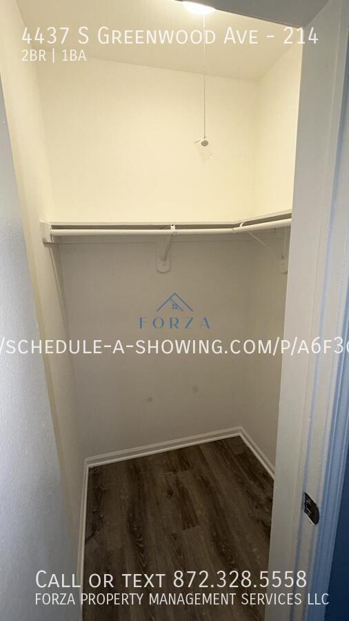 Building Photo - 4437 S Greenwood Ave