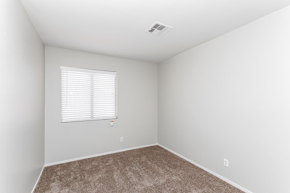 Building Photo - 733 Red Bark Ln