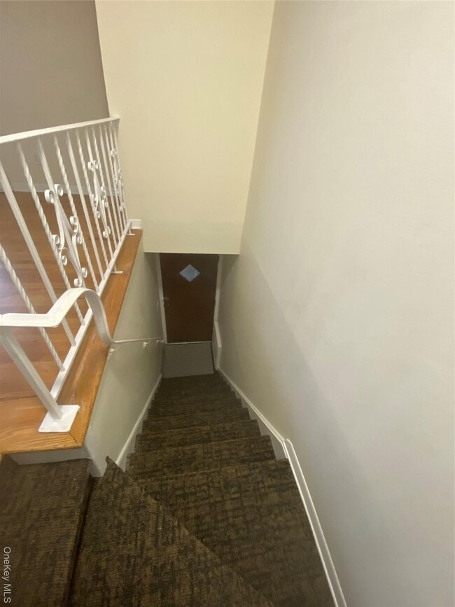 Building Photo - 151-55 20th Rd