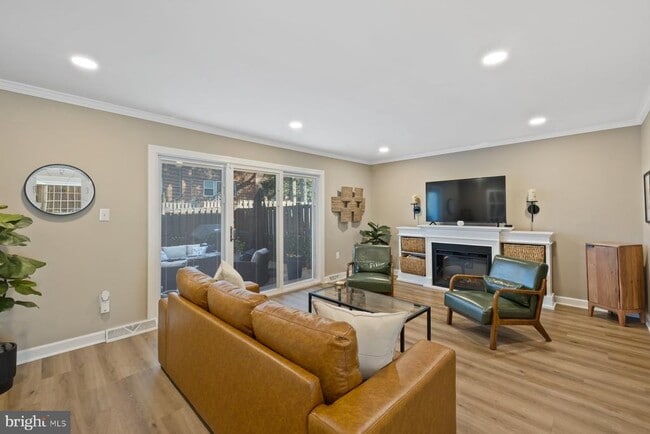 Building Photo - 1606 Angus Ct