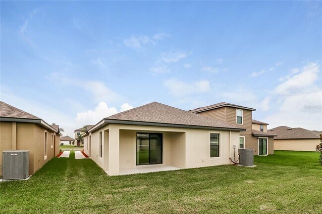 Building Photo - 2136 Peyto Wy