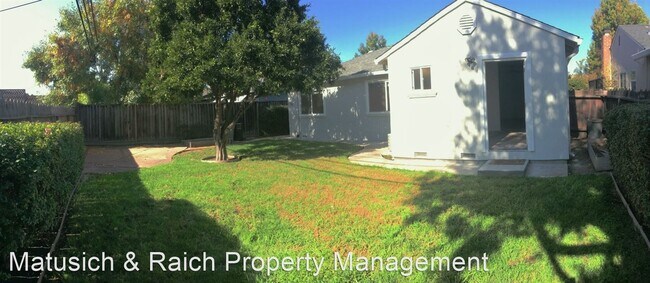 Building Photo - 3 br, 2 bath House - 2342 Woodland Ave