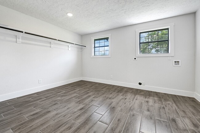Building Photo - 4606 Pine Meadow Dr