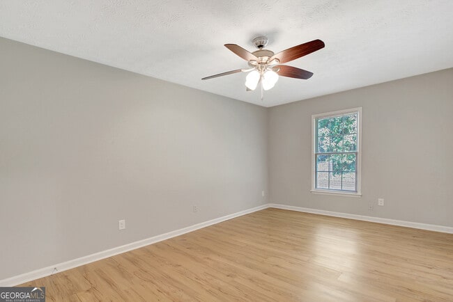 Building Photo - 125 Belle Dr