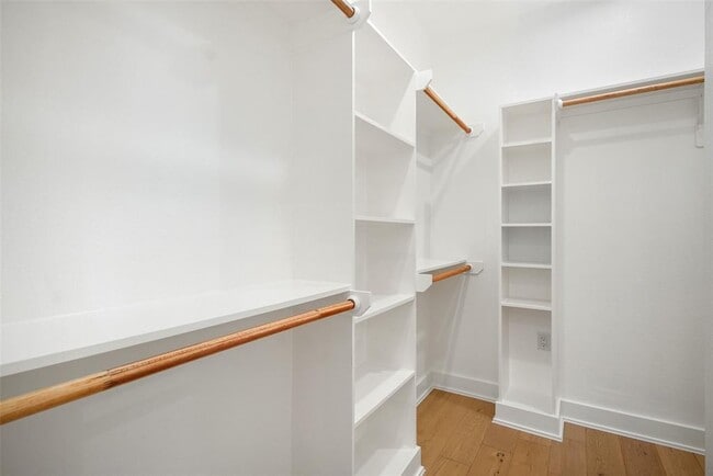 Building Photo - 5109 Stone Gate Dr