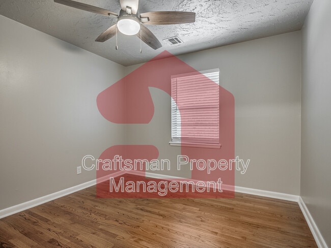 Building Photo - 10504 Ridgeview Dr