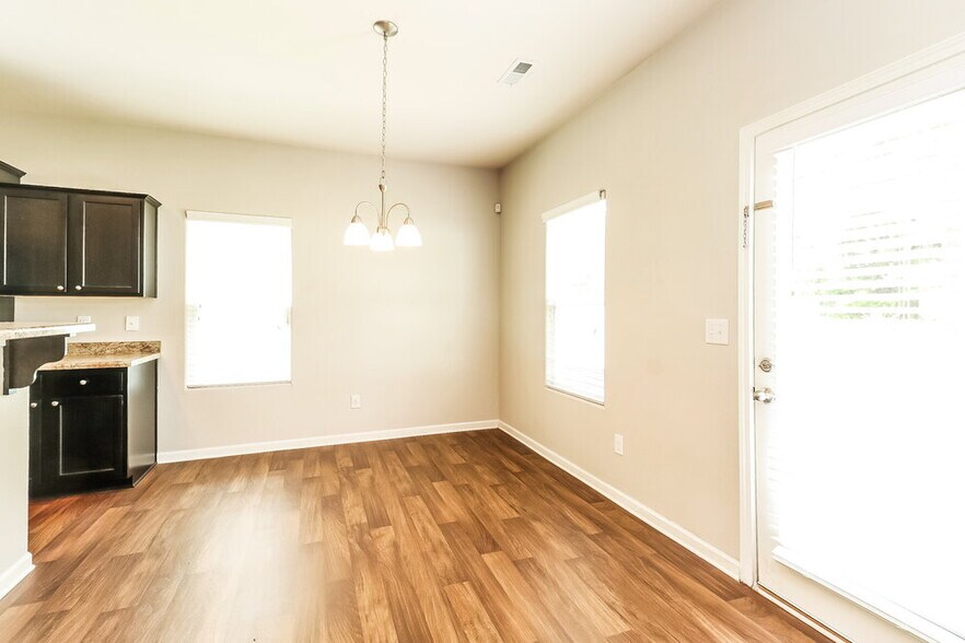 Building Photo - 1108 Black Diamond Dr