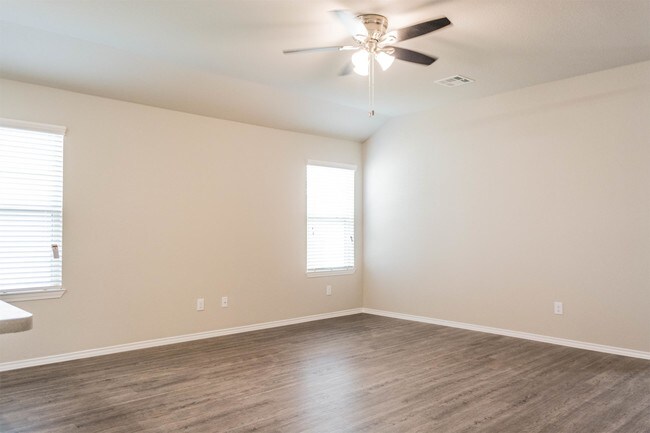 Building Photo - 2340 Arctic Warbler