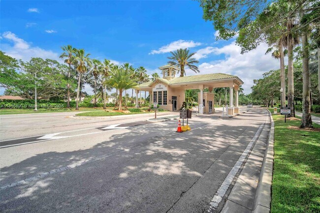 Building Photo - 1617 Zenith Way