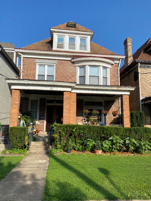 Building Photo - 1132 Portland St