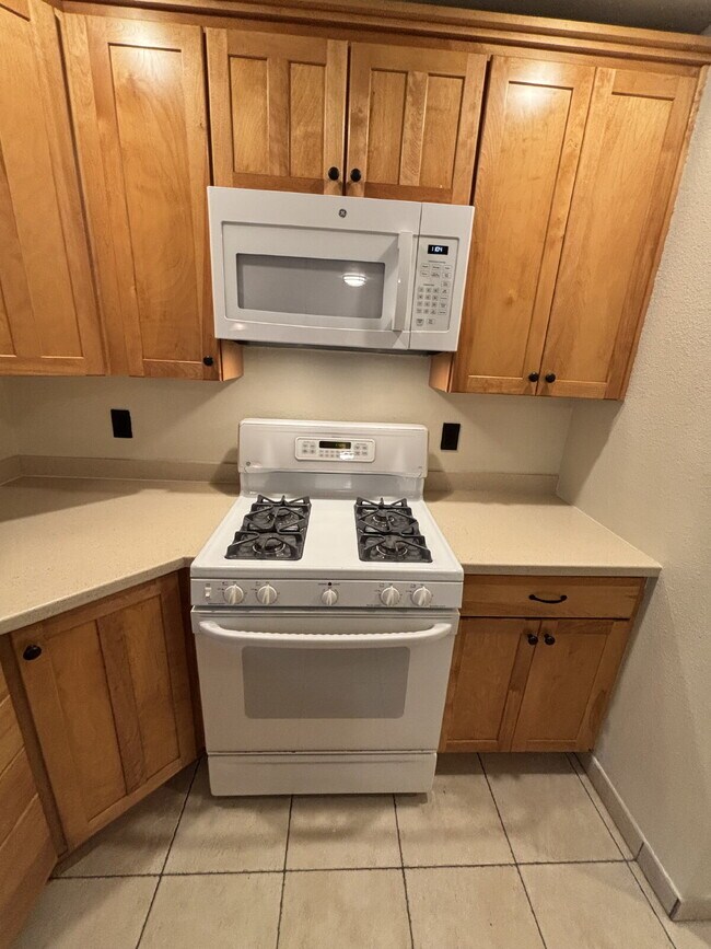 Building Photo - 3287 Marlene Dr