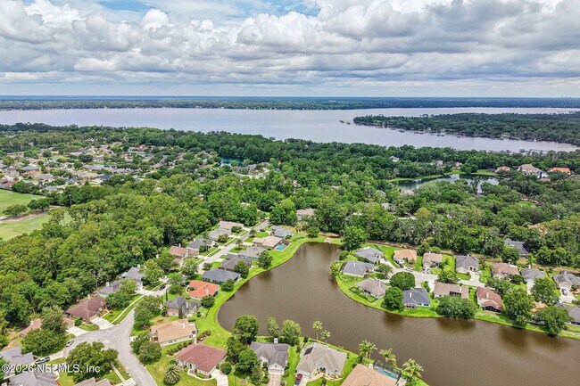 Building Photo - 1629 Sandy Springs Dr