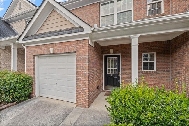 Building Photo - 1821 Willow Branch Ln