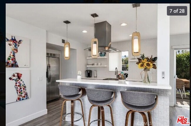 Building Photo - 73255 Shadow Mountain Dr