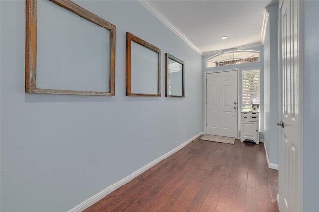 Building Photo - 1705 Azalea Dr