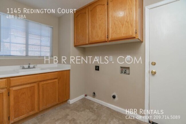 Building Photo - 1145 Redington Ct