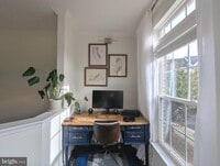 Building Photo - 2922 Huntington Grove Square