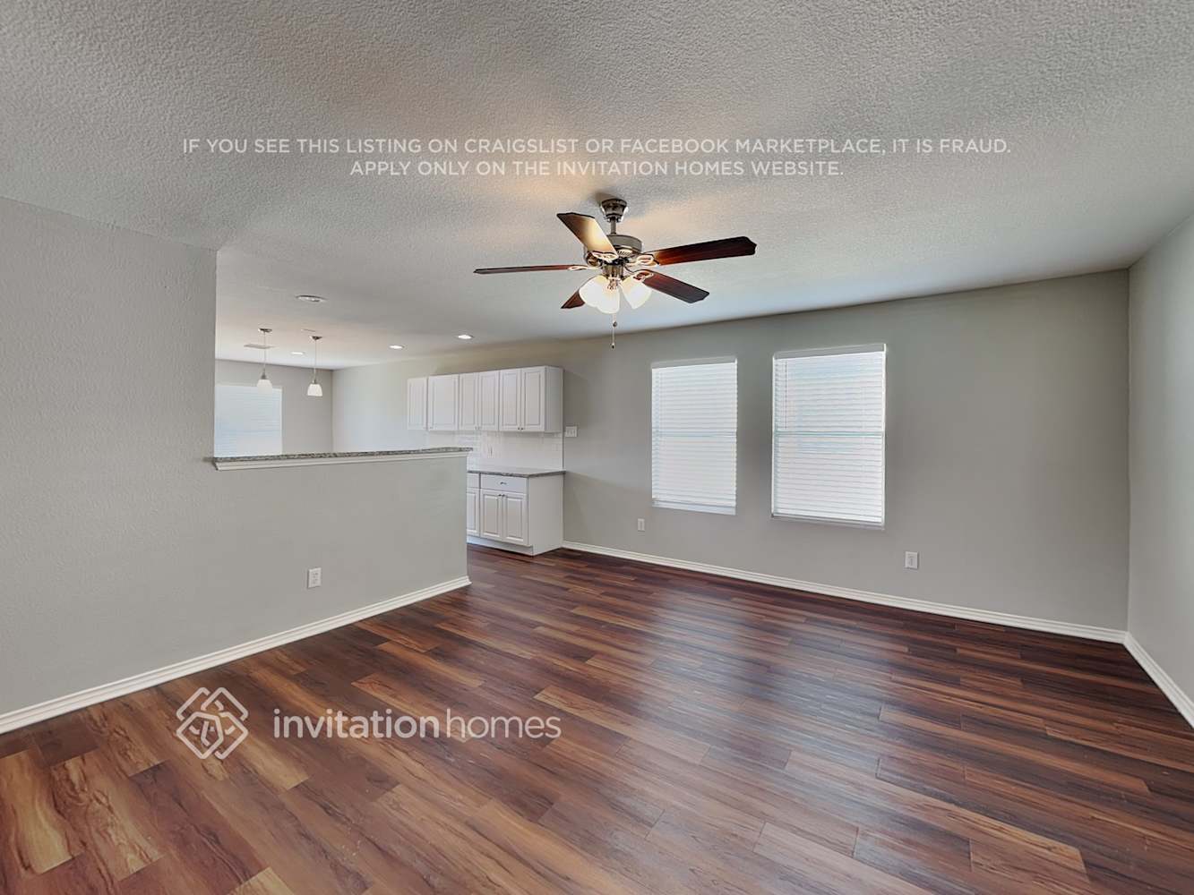 Building Photo - 825 Poncho Ln