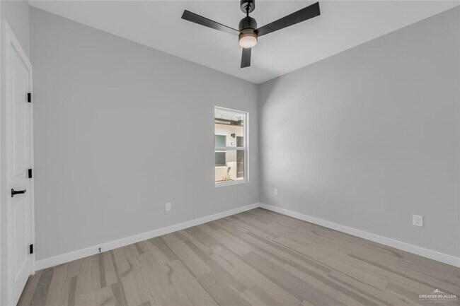 Building Photo - 20 N 25th St