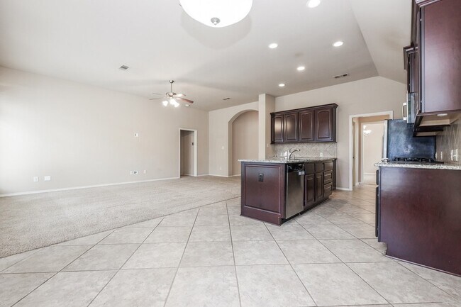 Building Photo - 2919 Chalet Knolls Ln