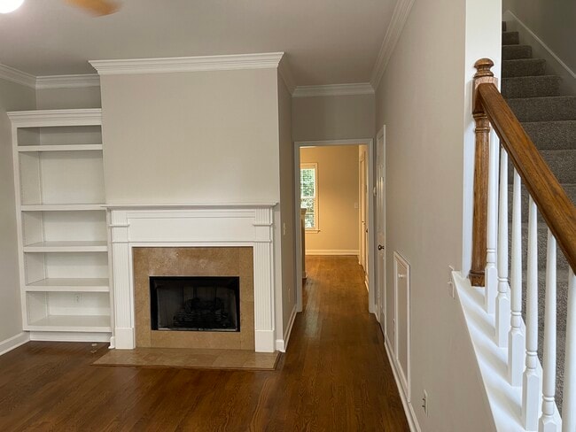 Building Photo - 407 Newport Meadows Cir