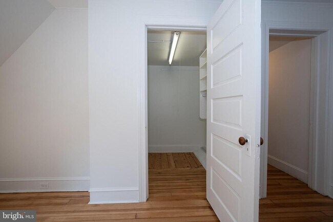 Building Photo - 504 Harriton Rd