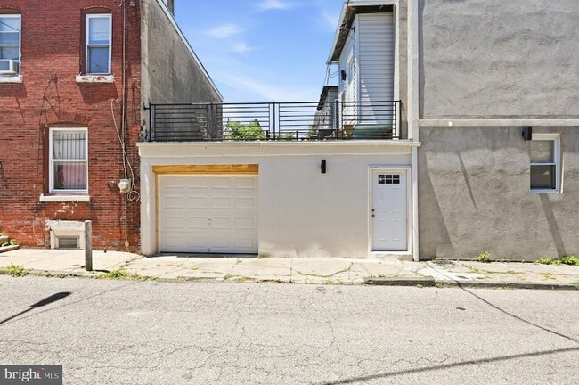 Building Photo - 4124 Westminster Ave