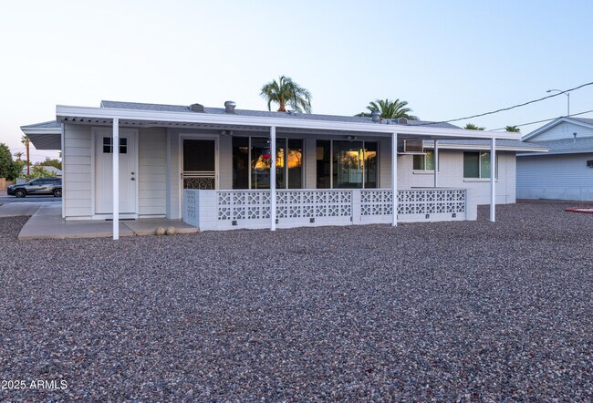 Building Photo - 11417 N 103rd Ave