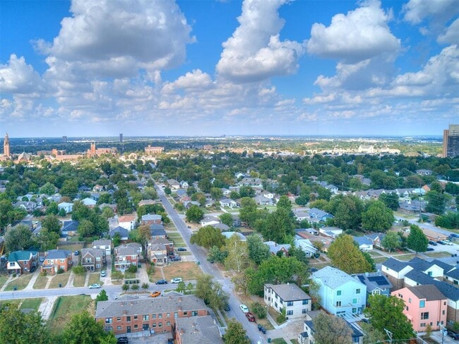 Building Photo - 1628 NW 17th St