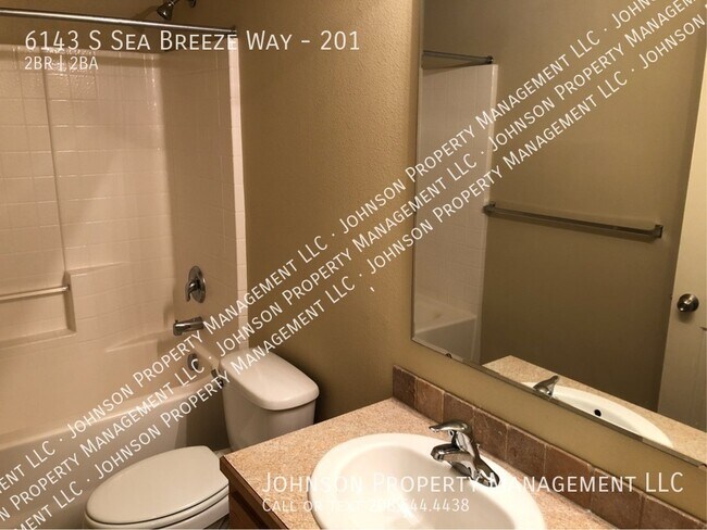 Building Photo - 6143 S Sea Breeze Way