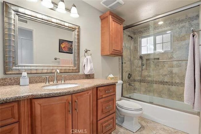 Building Photo - 1573 Habra Ct