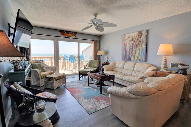 Building Photo - *Off Season Rental* Oceanfront *Queen's Gr...